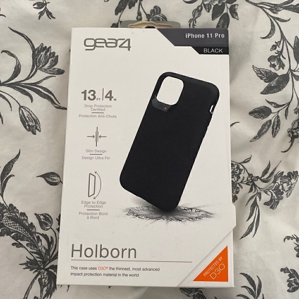 𝅺GEAR4 iPhone 11 Pro Black Holborn Case